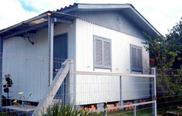 CASA completa em TORRES-RS - O MELHOR CUSTO BENEFICIO na mais bela praia Gaúcha - Cozinha - Banheiro - Ar condicionado - Smart TV 32 Android Apps Youtube - Netflix - Prime Vídeo e Wi-Fi - Estacionamento - Acomoda até 10 pessoas - Anfitriã Superhost n Vila Exterior foto